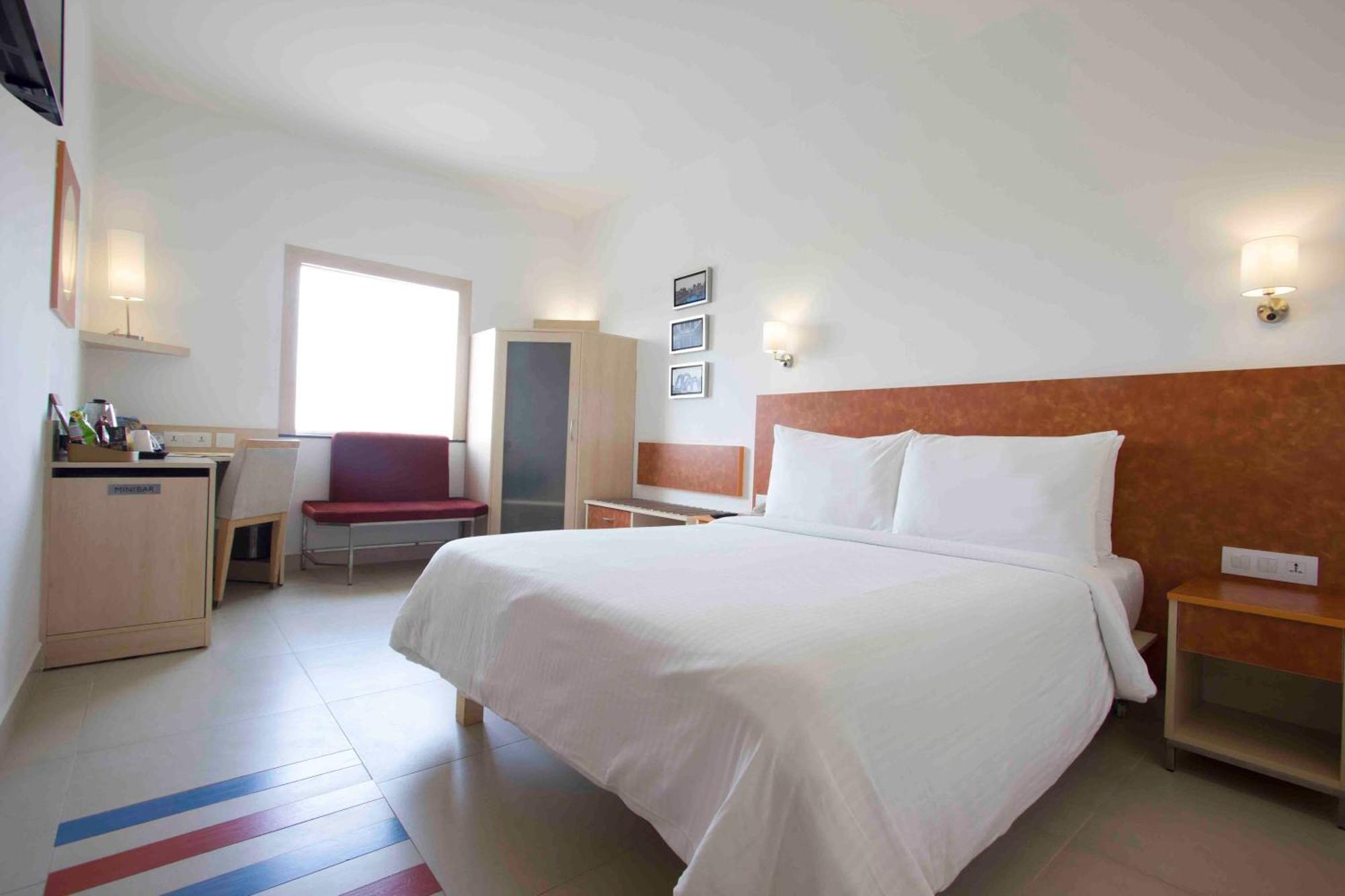 Kalyan Grand - A Business Hotel Vandalur Dış mekan fotoğraf